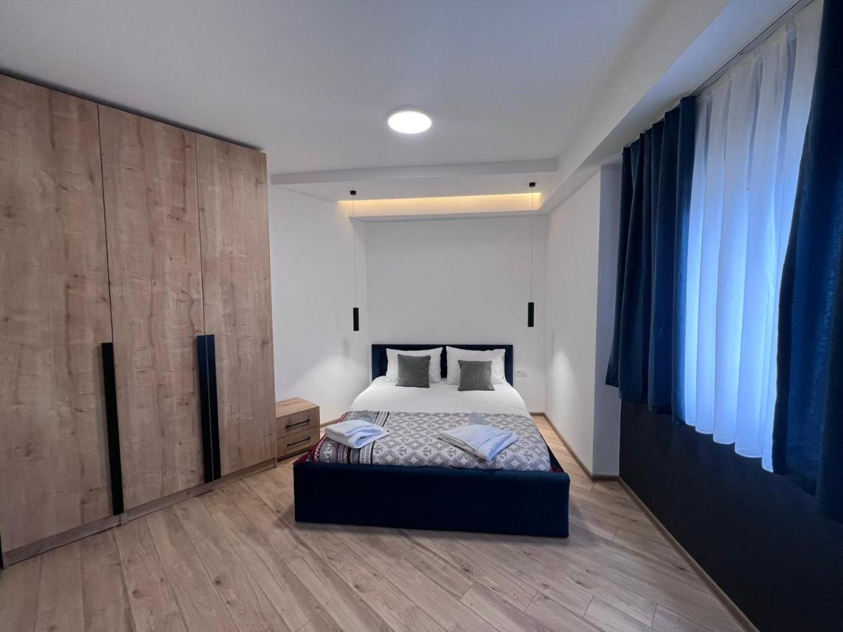 מוורובו Lakeview Hotel & Apartments מראה חיצוני תמונה